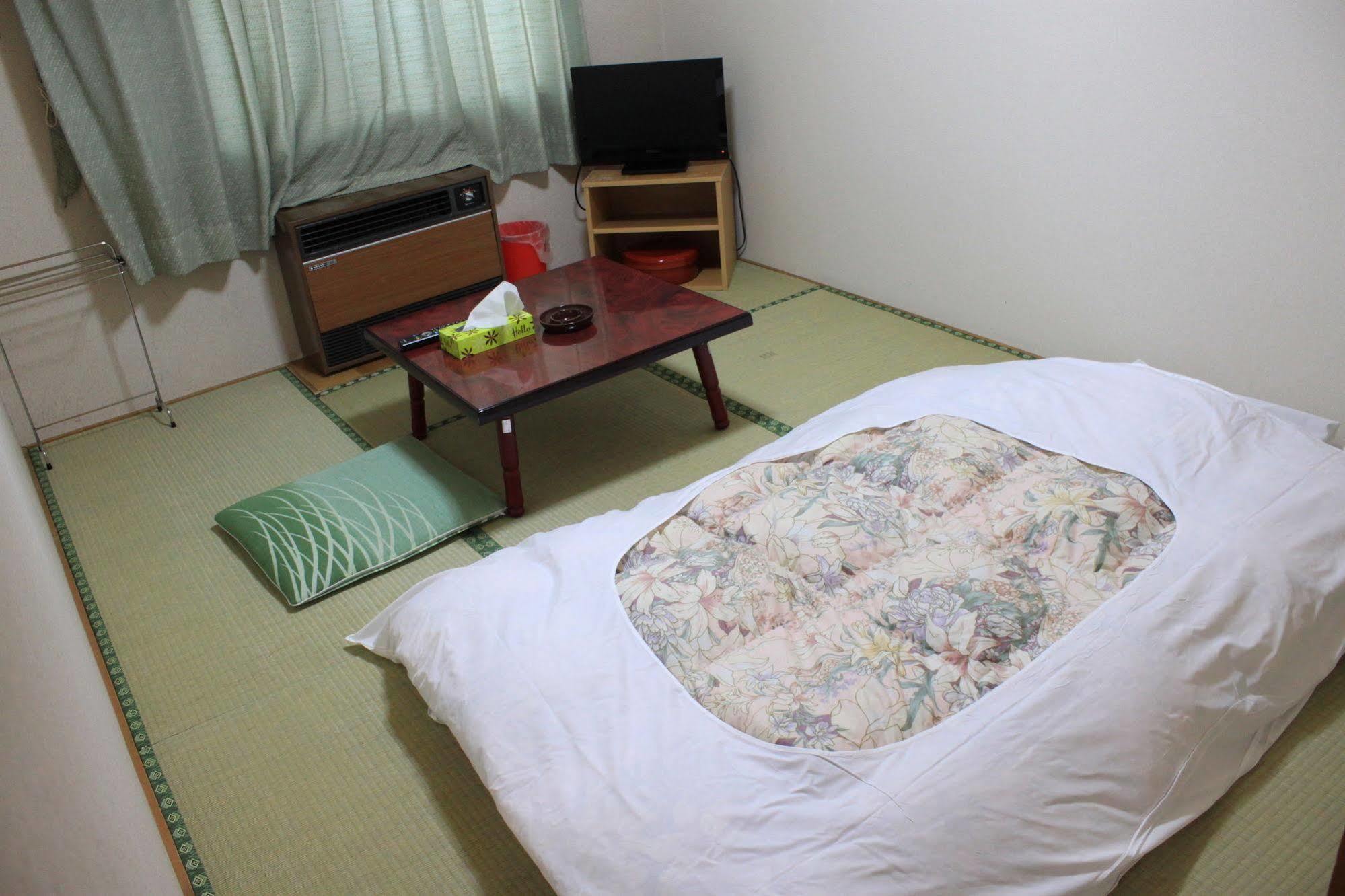 New Hakuginso Hotel NakaNakafurano Kültér fotó